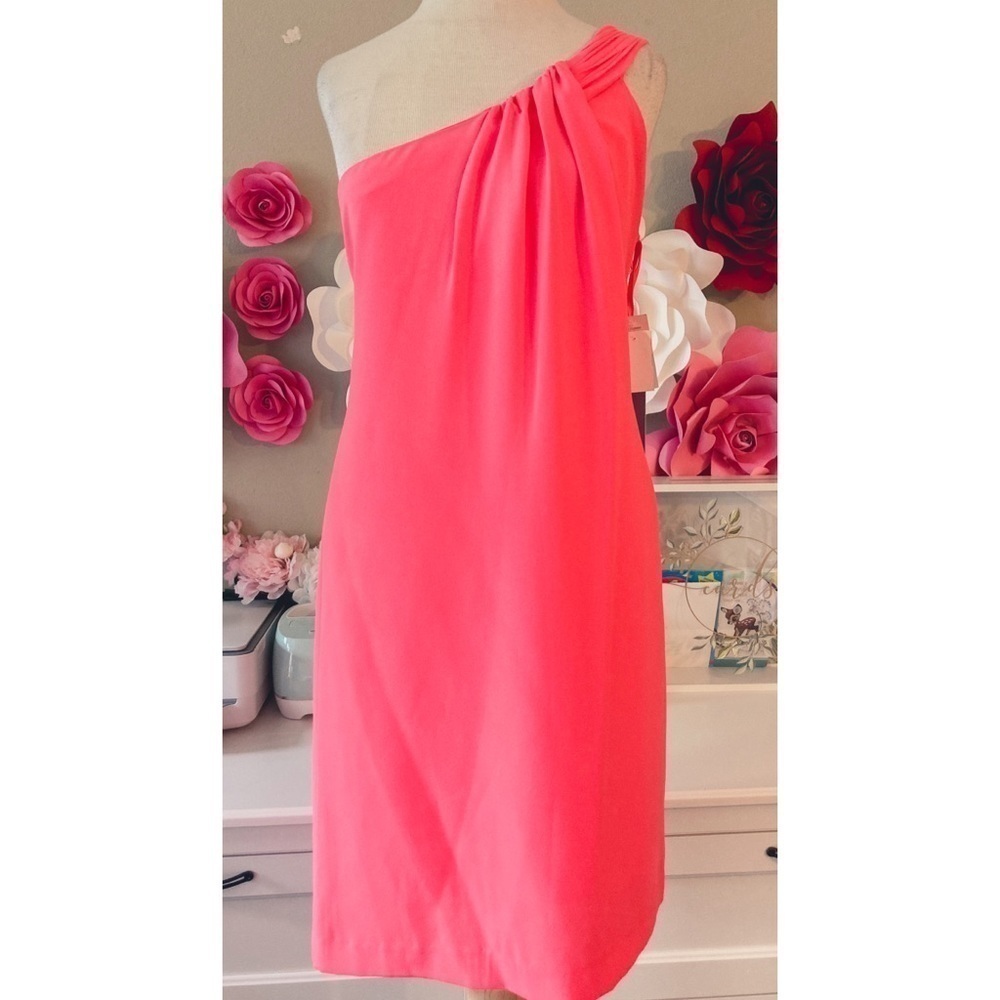 NEW- CeCe Aubrey One Shoulder Drapped Dress